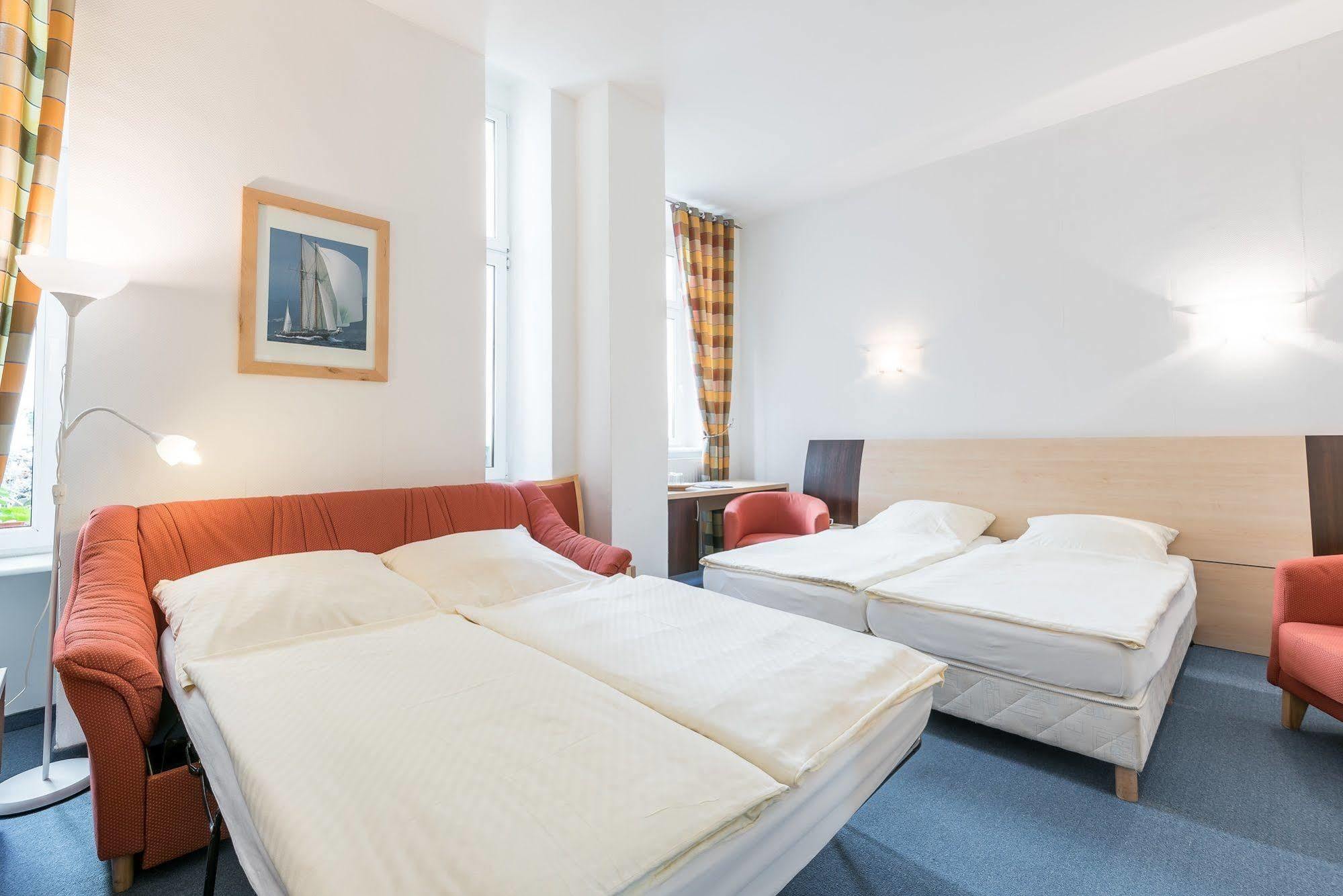 Pension Prenzlberg Берлін Екстер'єр фото